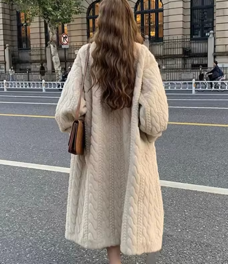 ARIA | Teddy Coat | 50% OFF